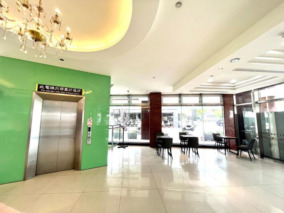 Lan Yin Tie Dao Hotel Tainan Exterior photo