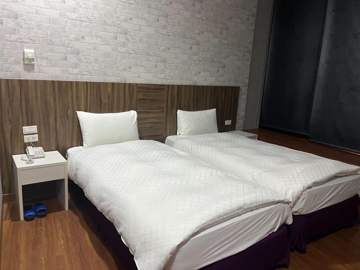Lan Yin Tie Dao Hotel Tainan Exterior photo