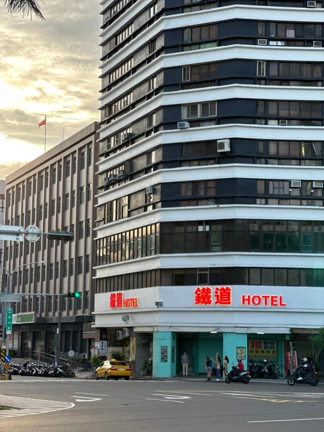 Lan Yin Tie Dao Hotel Tainan Exterior photo